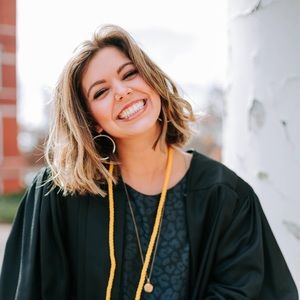 Meet your Posher, Clara